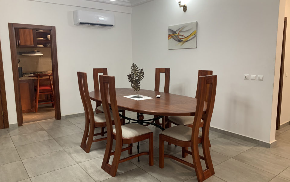 Appartement 3 chambres meublé à Bonamoussadi-Denver, Douala